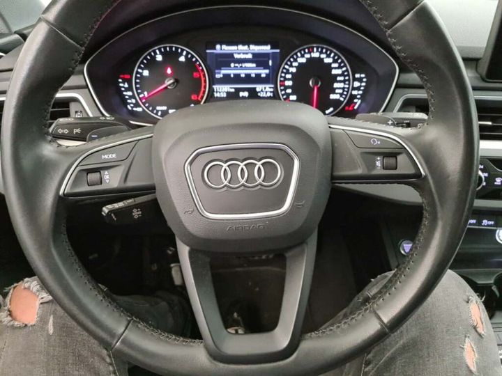 Photo 11 VIN: WAUZZZF4XKA055500 - AUDI A4 