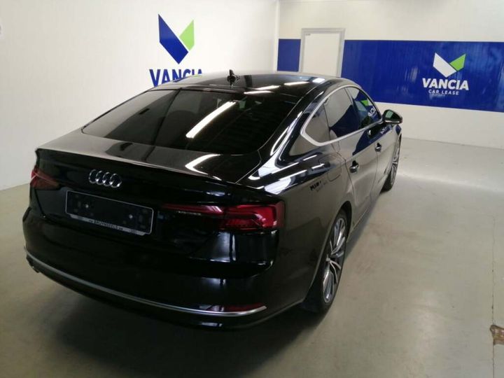 Photo 2 VIN: WAUZZZF50JA038616 - AUDI A5 SPORTBACK 