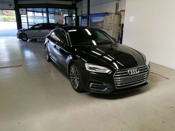 Photo 5 VIN: WAUZZZF50JA038616 - AUDI A5 SPORTBACK 