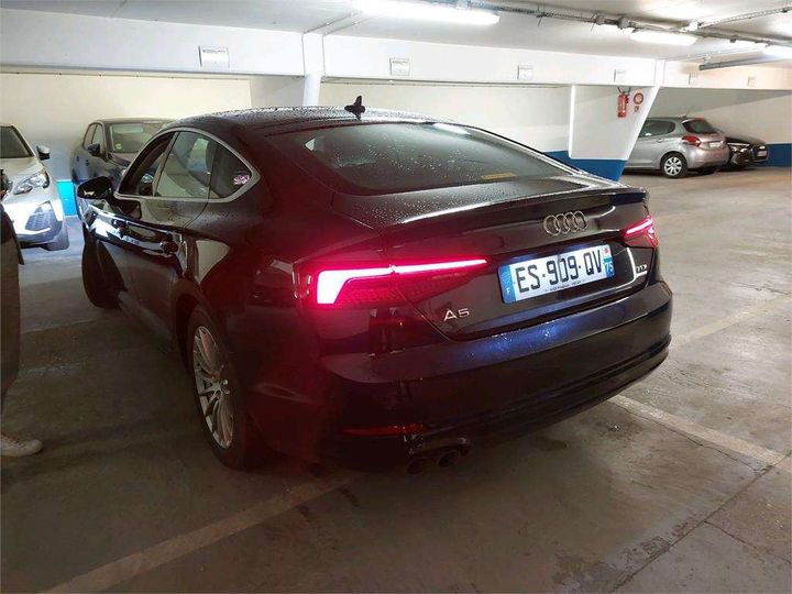 Photo 2 VIN: WAUZZZF50JA061040 - AUDI A5 SPORTBACK 