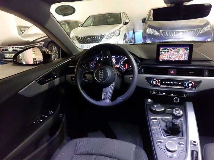 Photo 4 VIN: WAUZZZF50JA061040 - AUDI A5 SPORTBACK 