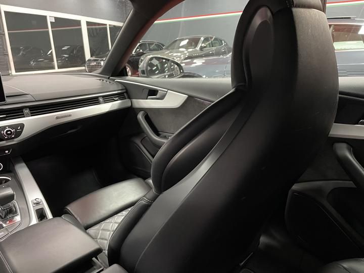 Photo 14 VIN: WAUZZZF50JA114299 - AUDI S5 CITY CAR 