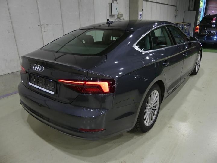 Photo 2 VIN: WAUZZZF50JA118109 - AUDI A5 SPORTBACK 