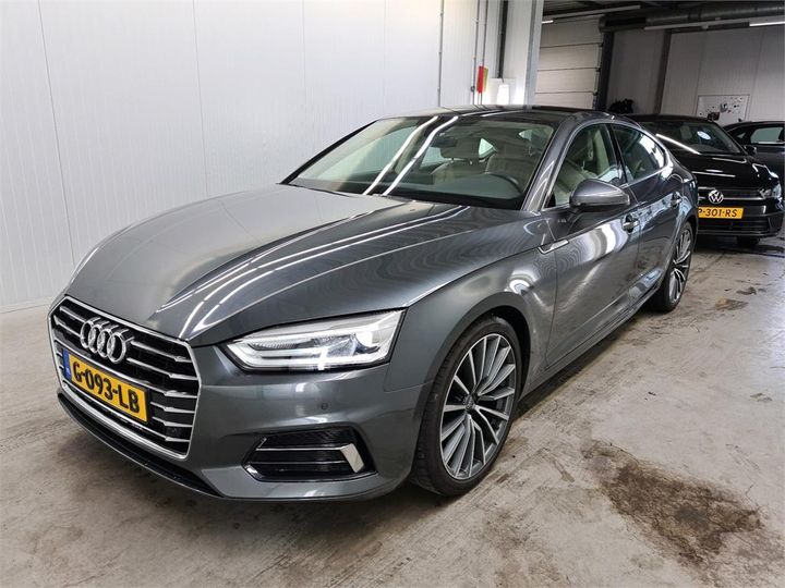 Photo 1 VIN: WAUZZZF50KA080270 - AUDI A5 