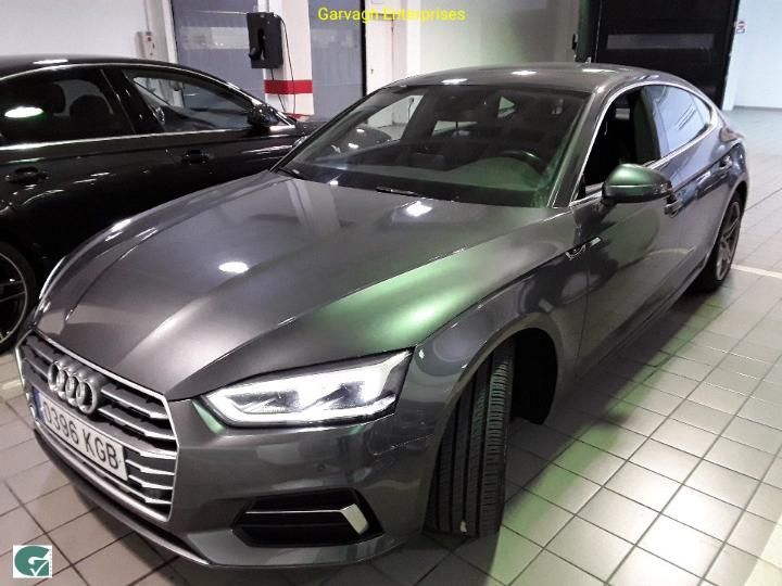 Photo 1 VIN: WAUZZZF51JA012753 - AUDI A5 