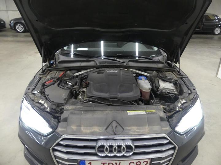 Photo 10 VIN: WAUZZZF52JA062870 - AUDI A5 SPORTBACK 