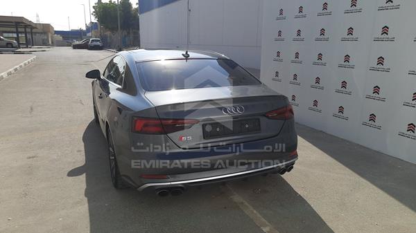 Photo 6 VIN: WAUZZZF53JA078222 - AUDI S5 