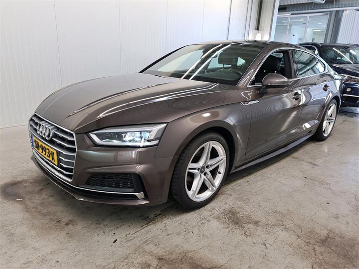 Photo 1 VIN: WAUZZZF53JA084375 - AUDI A5 