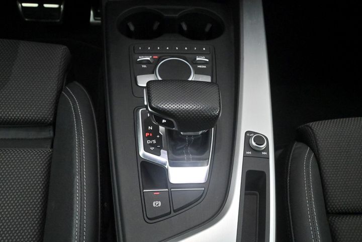 Photo 11 VIN: WAUZZZF54JA039879 - AUDI A5 COUP 