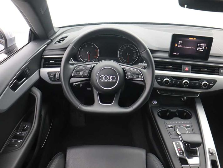 Photo 9 VIN: WAUZZZF54JA106948 - AUDI A5 SPORTBACK 