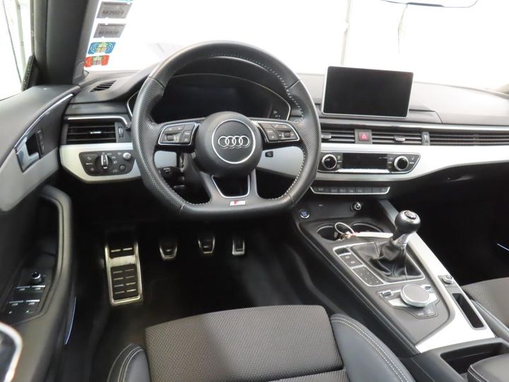 Photo 2 VIN: WAUZZZF55JA080439 - AUDI A5 SPORTBACK 