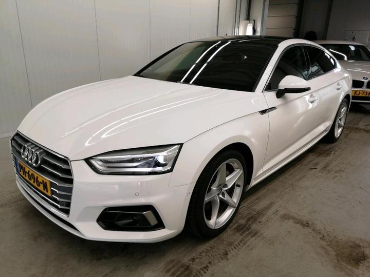 Photo 1 VIN: WAUZZZF56JA011548 - AUDI A5 