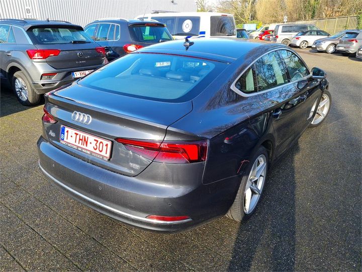 Photo 2 VIN: WAUZZZF56JA051564 - AUDI A5 