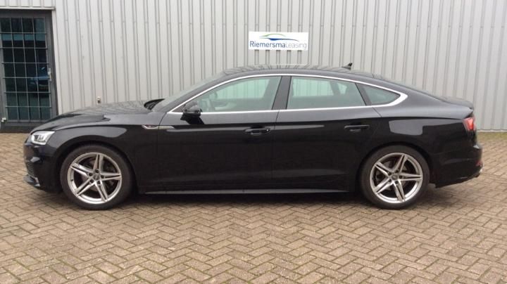 Photo 2 VIN: WAUZZZF56JA057364 - AUDI A5 SPORTBACK 