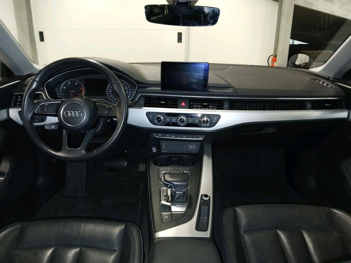 Photo 11 VIN: WAUZZZF56JA065271 - AUDI A5 