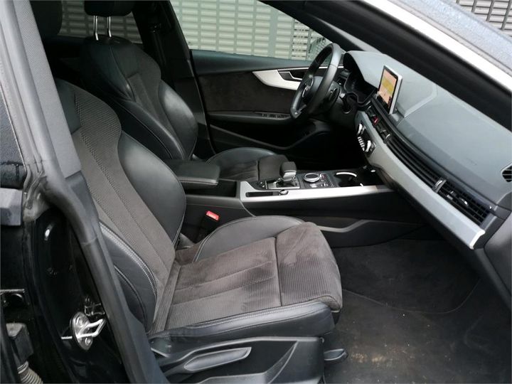 Photo 7 VIN: WAUZZZF56JA104070 - AUDI A5 SPORTBACK 