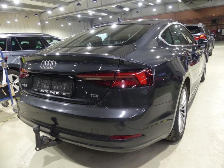 Photo 2 VIN: WAUZZZF56JA105056 - AUDI A5 SPORTBACK 