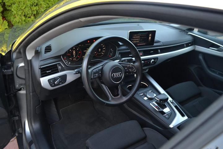 Photo 13 VIN: WAUZZZF56JA123136 - AUDI A5 