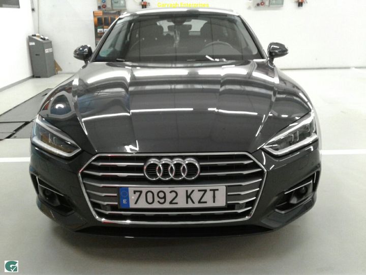 Photo 1 VIN: WAUZZZF56KA068608 - AUDI A5 