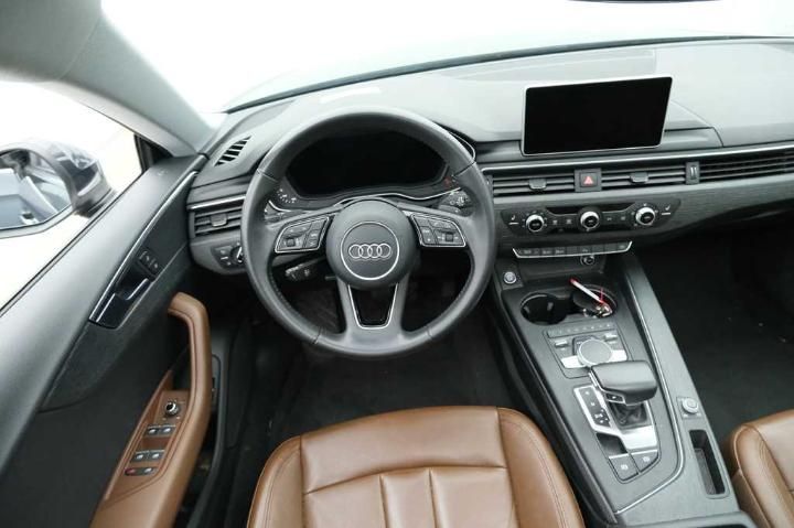 Photo 9 VIN: WAUZZZF58HA018673 - AUDI A5 SPORTBACK 