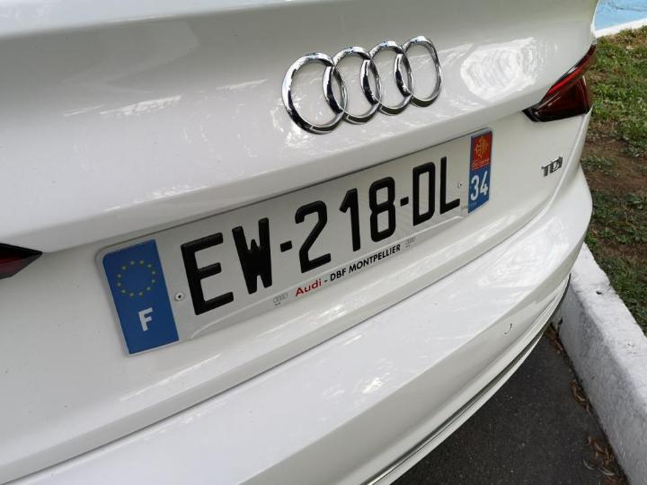 Photo 2 VIN: WAUZZZF58JA090169 - AUDI A5 SPORTBACK 