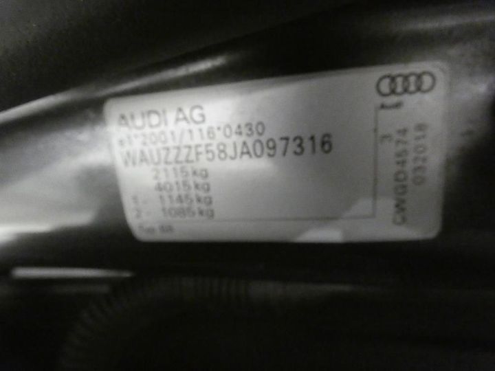 Photo 4 VIN: WAUZZZF58JA097316 - AUDI S5 