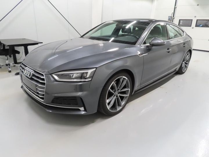 Photo 1 VIN: WAUZZZF58JA120738 - AUDI A5 