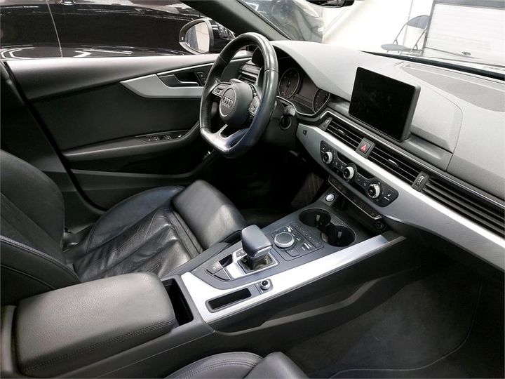 Photo 3 VIN: WAUZZZF59JA123888 - AUDI A5 SPORTBACK 