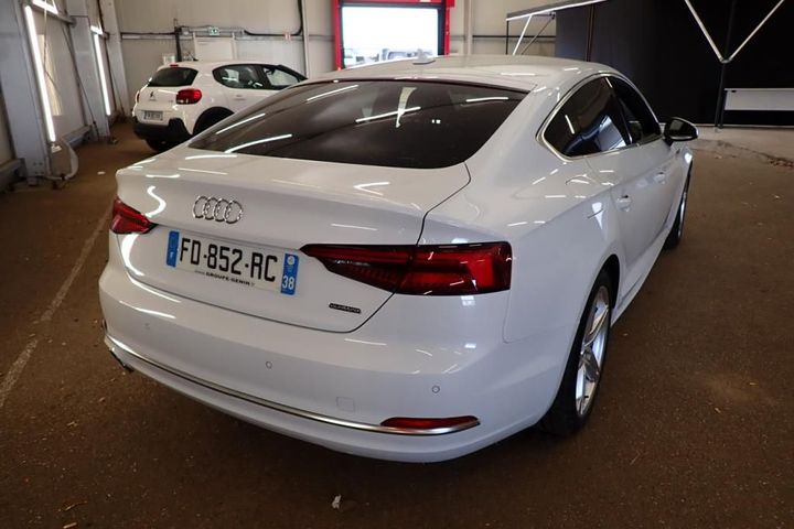 Photo 2 VIN: WAUZZZF59KA030385 - AUDI A5 SPORTBACK 