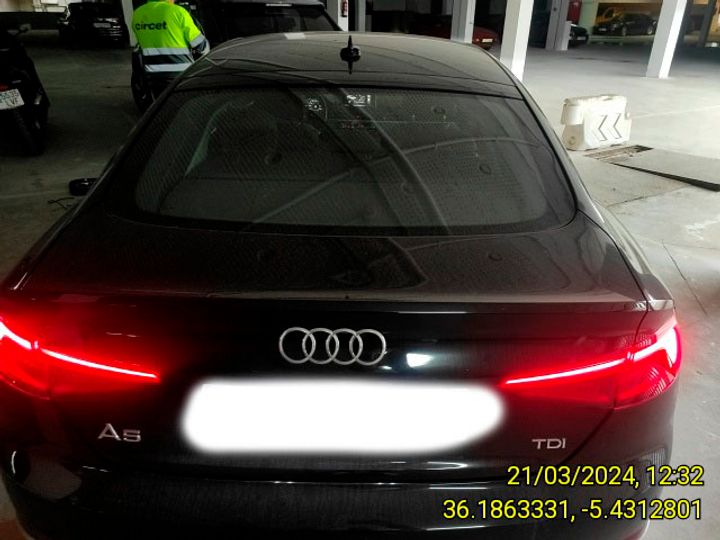 Photo 14 VIN: WAUZZZF5XHA012096 - AUDI A5 