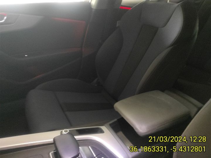 Photo 26 VIN: WAUZZZF5XHA012096 - AUDI A5 