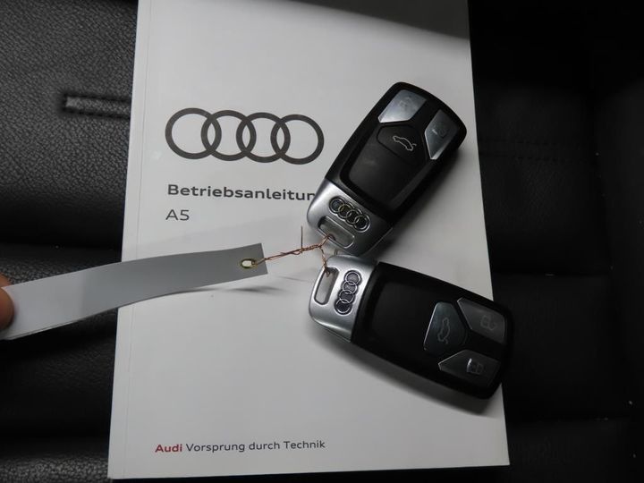 Photo 11 VIN: WAUZZZF5XJA126654 - AUDI A5 SPORTBACK 