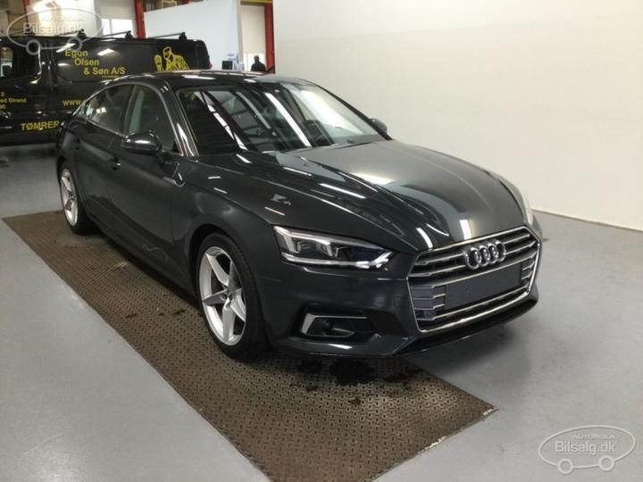 Photo 17 VIN: WAUZZZF5XKA047552 - AUDI A5 SPORTBACK 