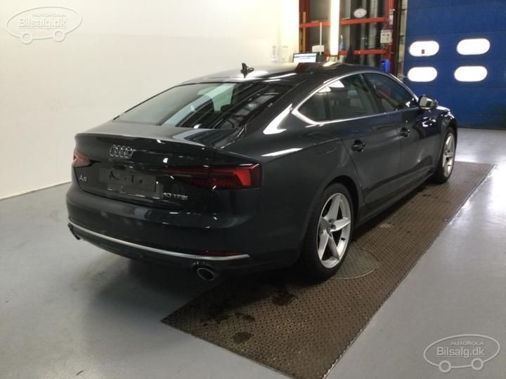 Photo 18 VIN: WAUZZZF5XKA047552 - AUDI A5 SPORTBACK 