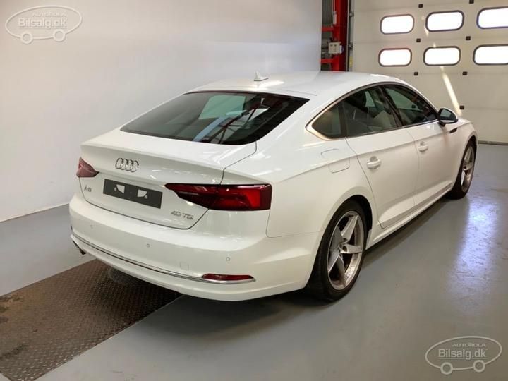 Photo 4 VIN: WAUZZZF5XKA062391 - AUDI A5 SPORTBACK 