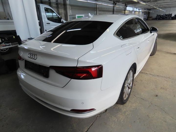 Photo 8 VIN: WAUZZZF5XKA090482 - AUDI A5 