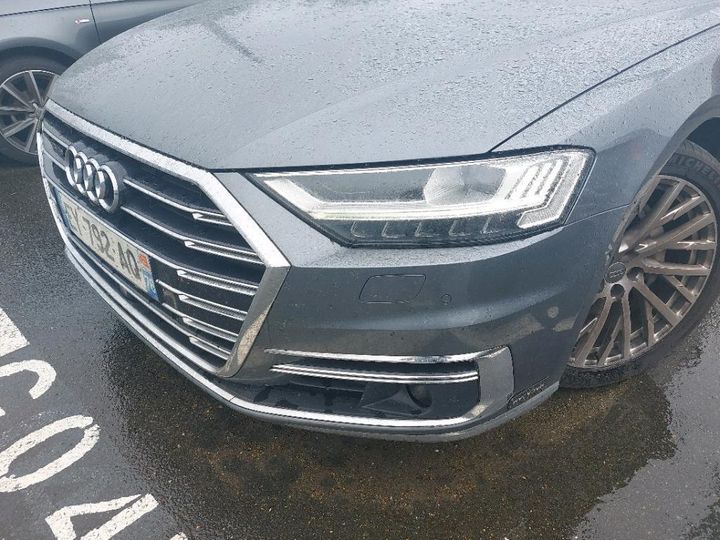 Photo 24 VIN: WAUZZZF82JN006706 - AUDI A8 