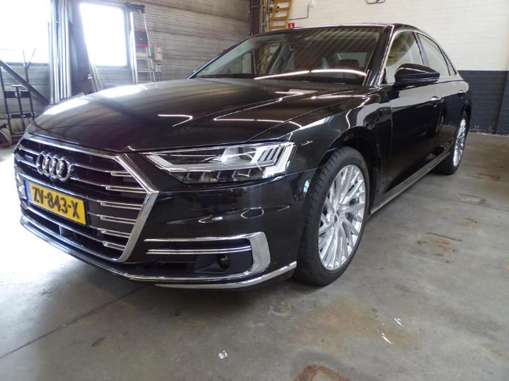 Photo 1 VIN: WAUZZZF83JN005693 - AUDI A8 