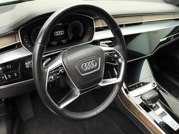 Photo 17 VIN: WAUZZZF84JN003144 - AUDI A8 