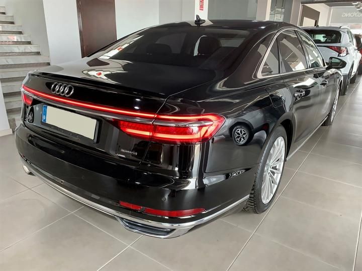 Photo 16 VIN: WAUZZZF88JN002949 - AUDI A8 CITY CAR 