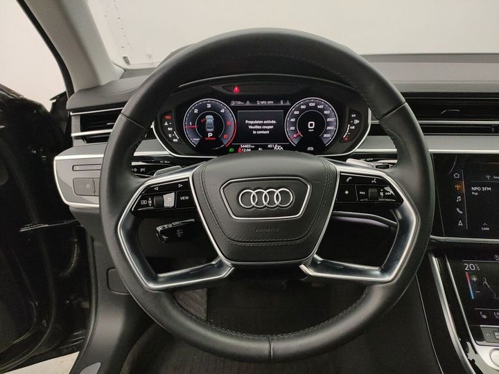 Photo 18 VIN: WAUZZZF89JN013765 - AUDI A8 '17 