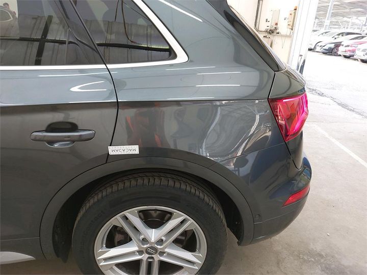 Photo 14 VIN: WAUZZZFY0J2046672 - AUDI Q5 