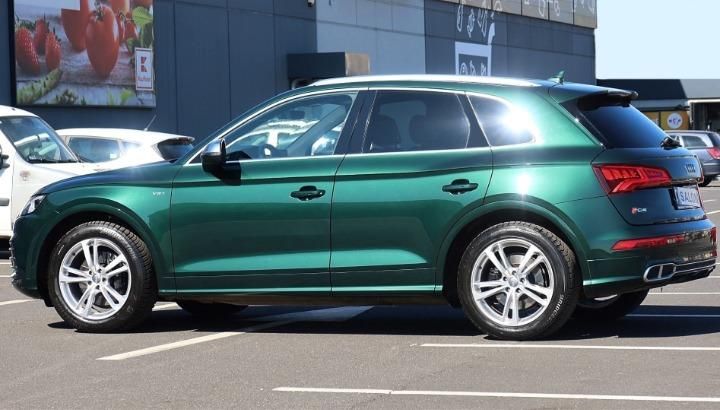 Photo 31 VIN: WAUZZZFY0J2115523 - AUDI SQ5 SUV 