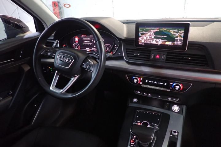 Photo 8 VIN: WAUZZZFY0K2123851 - AUDI Q5 