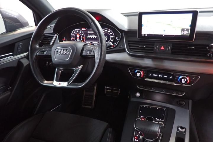 Photo 10 VIN: WAUZZZFY1J2043490 - AUDI Q5 