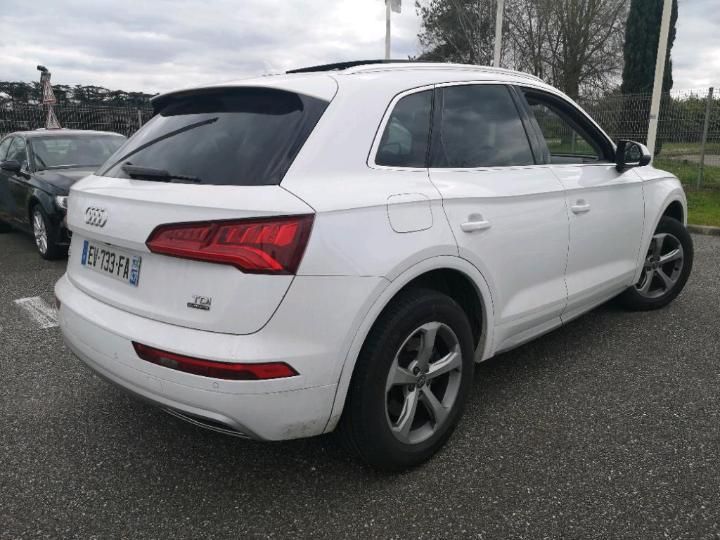 Photo 8 VIN: WAUZZZFY1J2057065 - AUDI Q5 