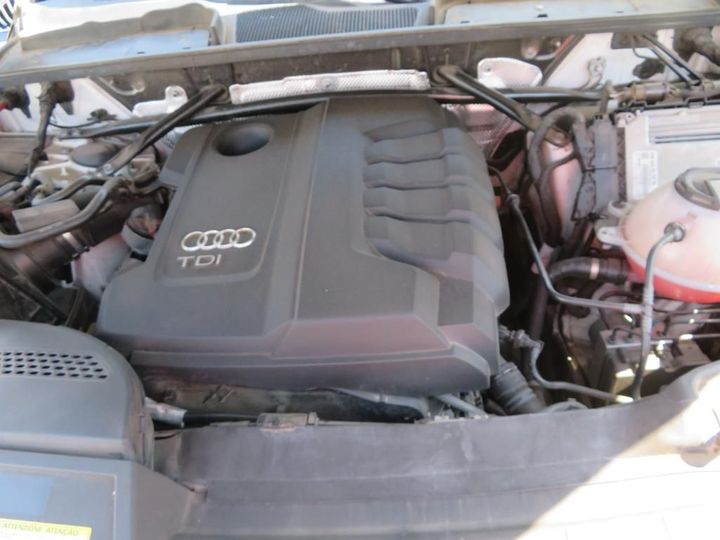 Photo 29 VIN: WAUZZZFY1J2076036 - AUDI Q5 