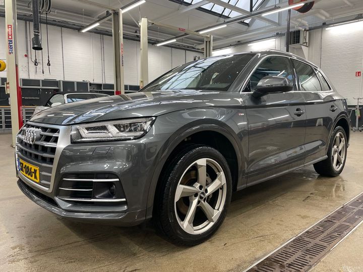 Photo 1 VIN: WAUZZZFY1J2079003 - AUDI Q5 