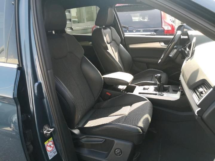 Photo 2 VIN: WAUZZZFY1J2099199 - AUDI Q5 