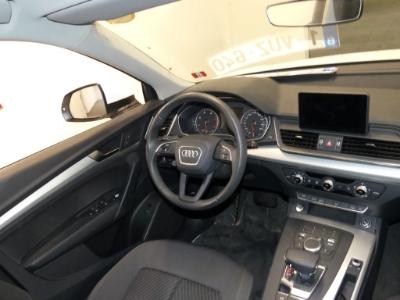 Photo 9 VIN: WAUZZZFY1K2052143 - AUDI Q5 DIESEL - 2017 